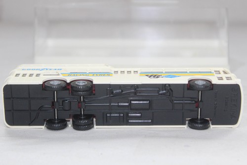 BREKINA - 6205 - BÜSSING ONE &A HALF DECK BUS- GOODYEAR RACING TYRES KONIGSALLEE - Picture 7 of 10