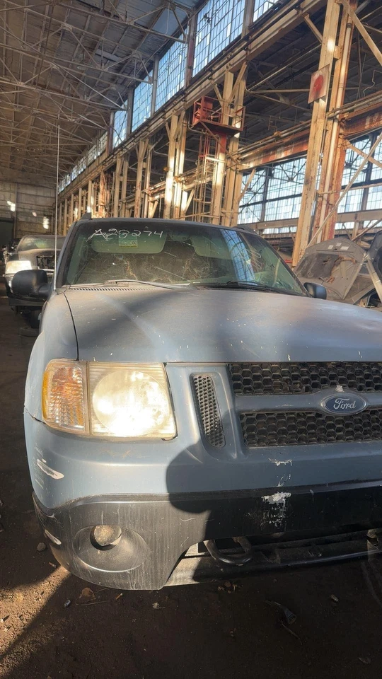 03-05 FORD EXPLORER SPORT TRAC hoja resorte trasero Foto 3 de 4