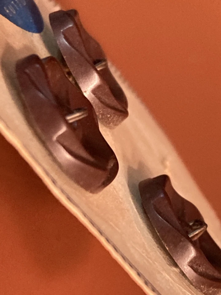 Vintage Le Chic Bakelite Buttons Brown Hexagon Edge Detail 2 Hole 9/16 3 on Card - Image 4 of 4