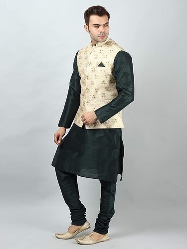 Men's Silk Blend Kurta & Churidar Pyjama With Ethnic Bundi Jacket | 3 In 1 | - Imagen 18 de 182