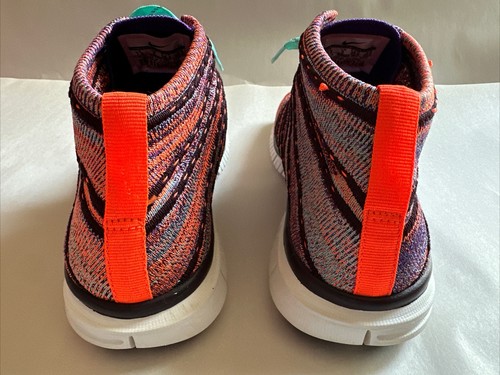 Nike Free Flyknit Chukka 639699-801 Women’s Size 7.5 Crimson Grape Running Shoes - 第 8/24 張圖片