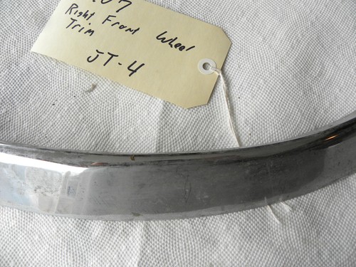 Mercedes Benz W107 450SLC SL R107 500SL 380SL Front Right Wheel Arch Trim ..JT-4 - Picture 10 of 11