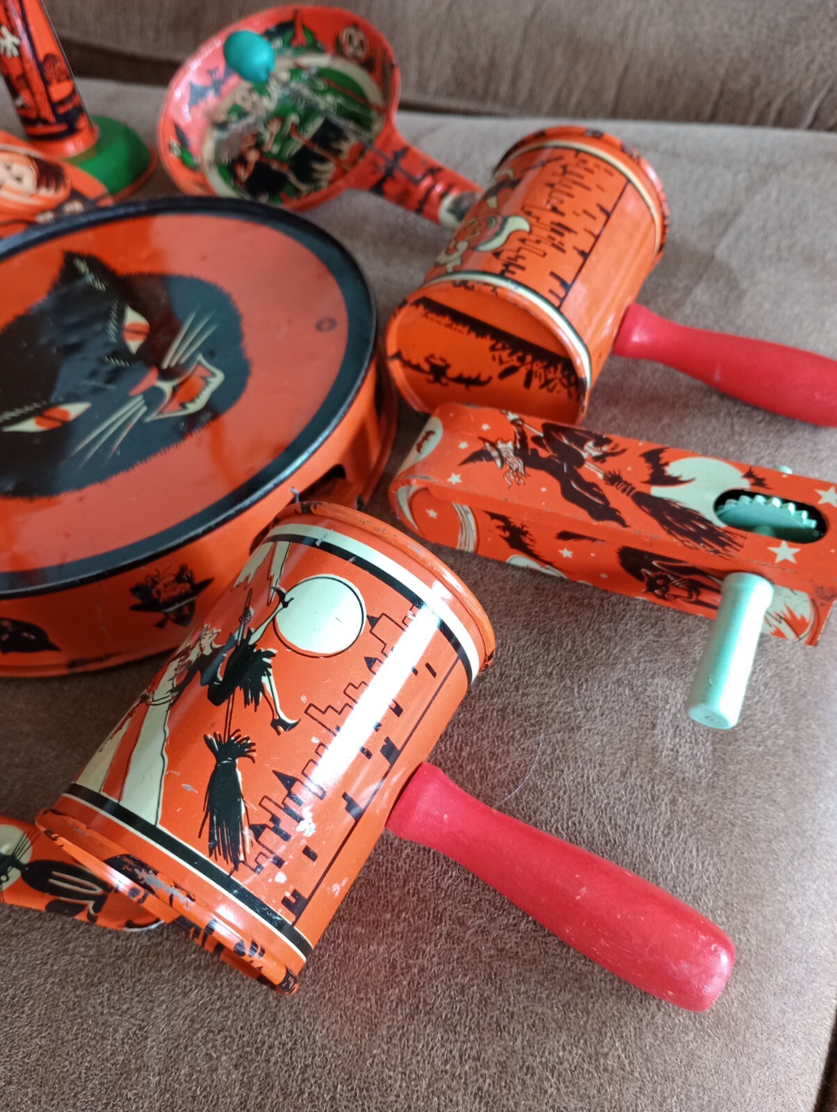 Vintage Halloween Noise Makers. US Metal Toy MFG Co.Metal Toy MFG CO. lot Set eBay