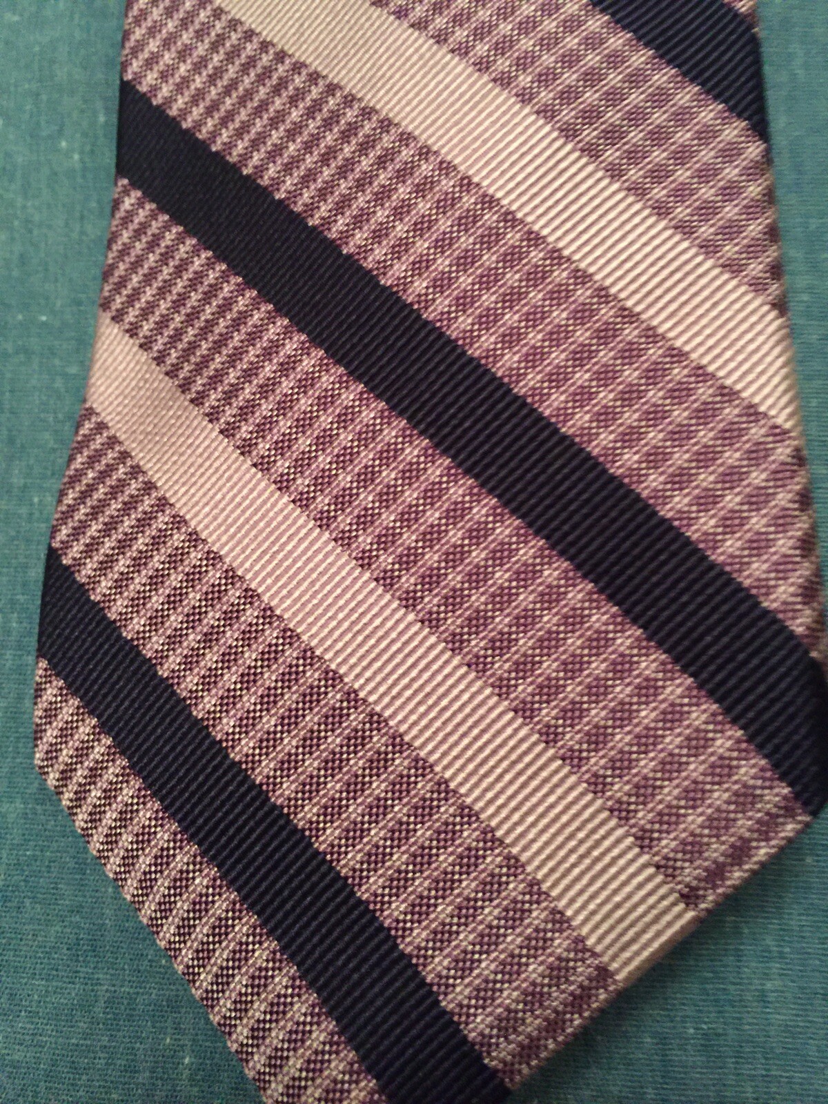 Picture 2 of 8