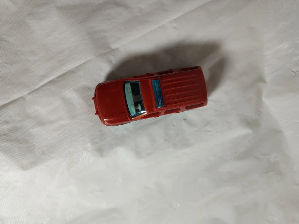 Chevy Tahoe HWPD Red Hot Wheels '07 Foto 4 de 4