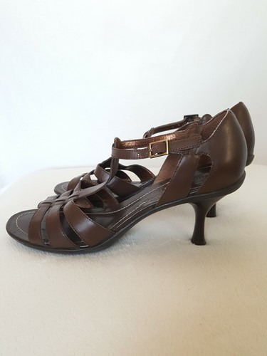Nine West Women's Sz 7.5M Strappy Brown Leather Ankle Wrap Heeled Sandals. (D - Picture 4 of 9