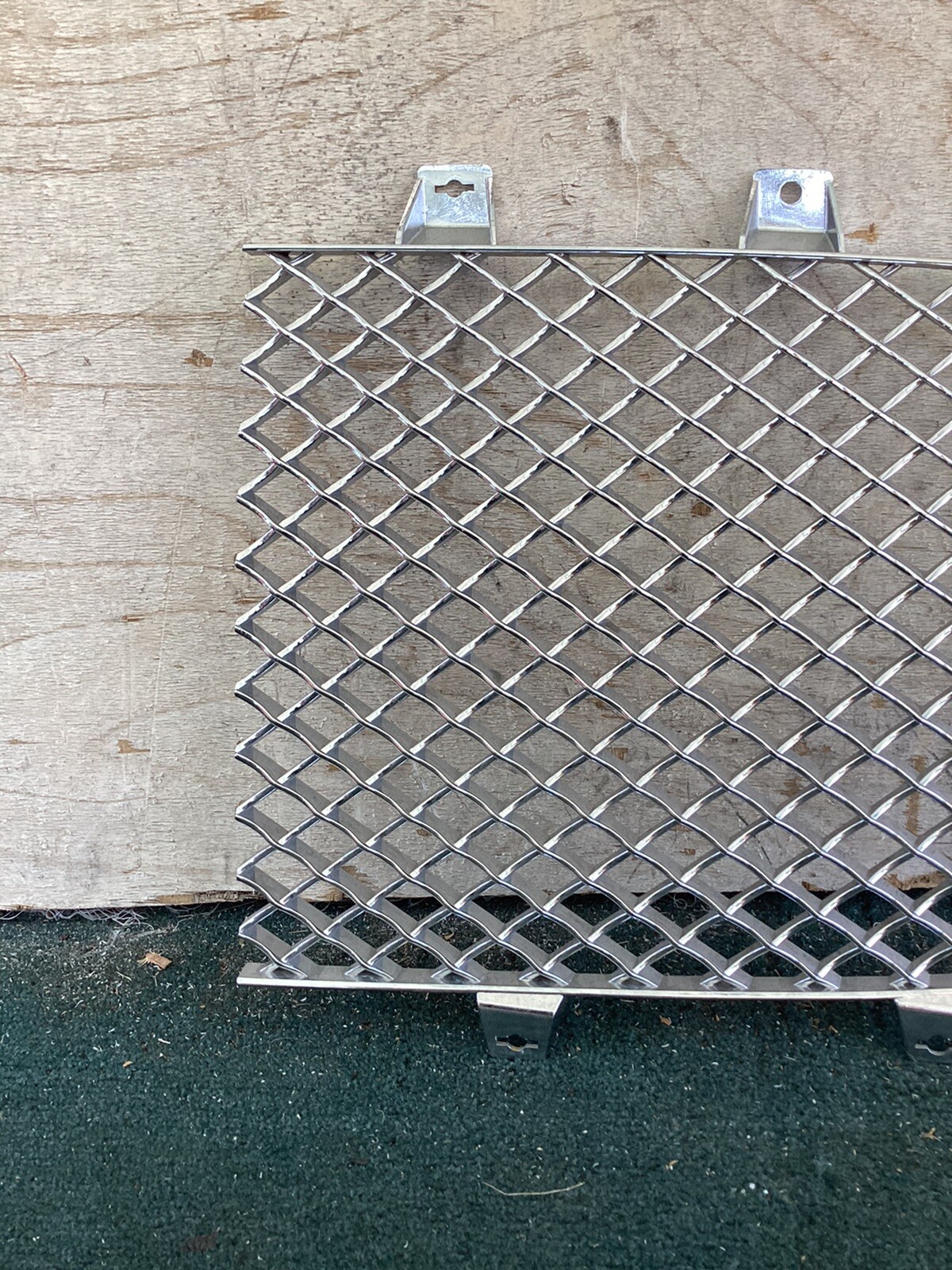 2012-2018 BENTLEY CONTINENTAL GT GTC LEFT SIDE CHROME MESH GRILLE OEM USED
