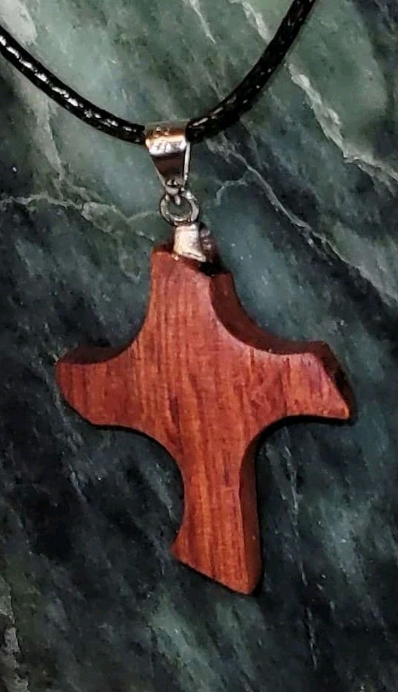 Kreuz, Holzkreuz, modernes Kreuz, moderner Stil, natur