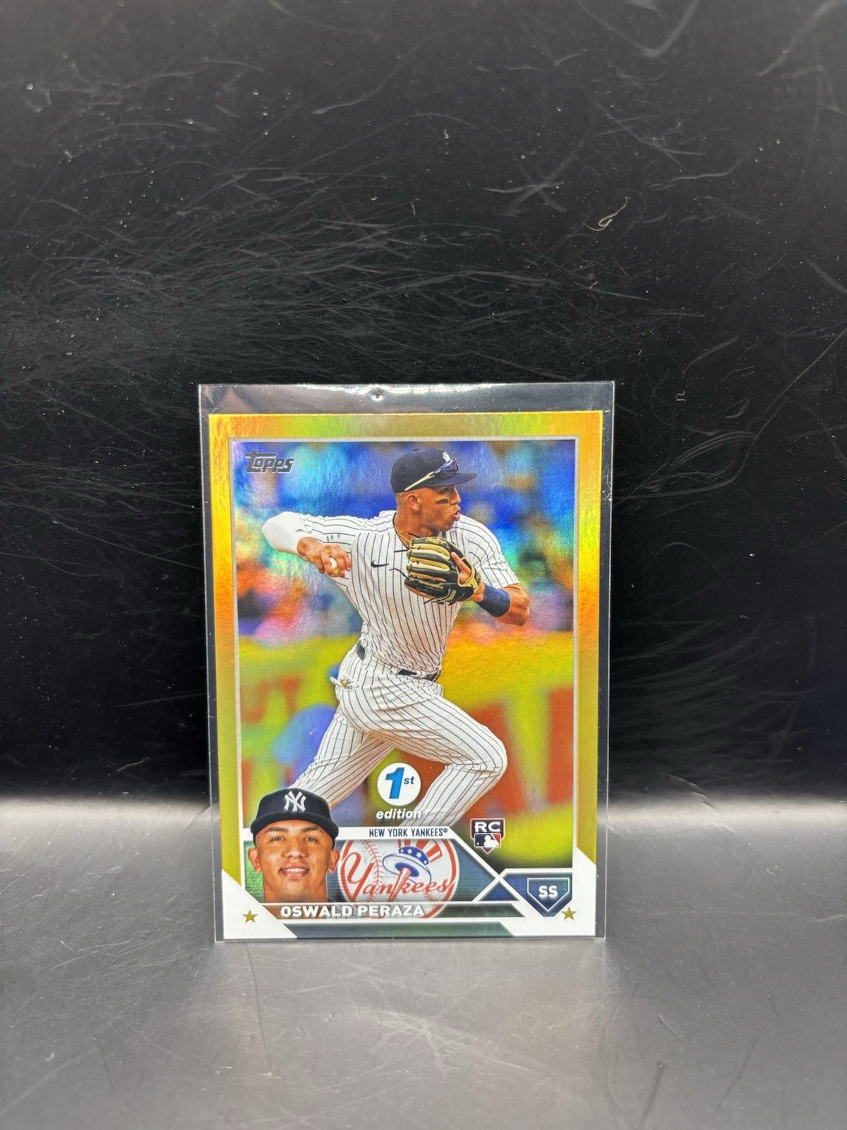 2023 Topps Series 1 - Oswald Peraza #94 Gold Foil (RC)