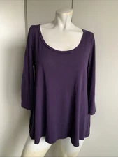 Cynthia Rowley size medium purple 3/4 sleeve scoop neck T-shirt
