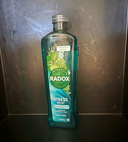 RADOX Mineral Therapy Stress Relief Bath Soak Rosemary & Eucalyptus 1L