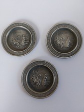 3 Untersetzer - Frieling rein Zinn, Lindenwirtin Sammler Vitrine, ca. 9 cm &Oslash;