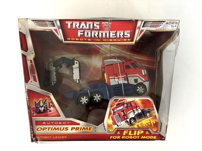 2006 Transformers Autobot Optimus Prime Classic Voyager New - Damaged Box