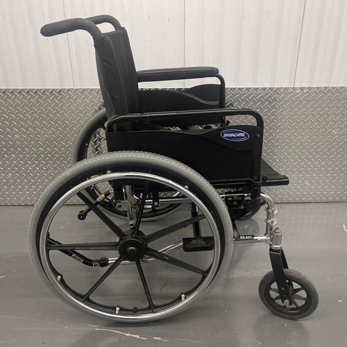 Invacare 9000 XDT Foldable Wheelchair - Picture 9 of 18