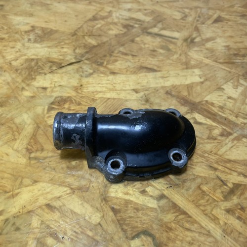 TRIUMPH DAYTONA T595 LEFT COOLANT COVER INLET OUTLET 1997 1998 - Picture 4 of 9