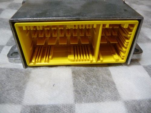 2008-2011 Mercedes W204 C300 C350 C250 C280 Safe Module A2048208285 OE - Picture 3 of 12