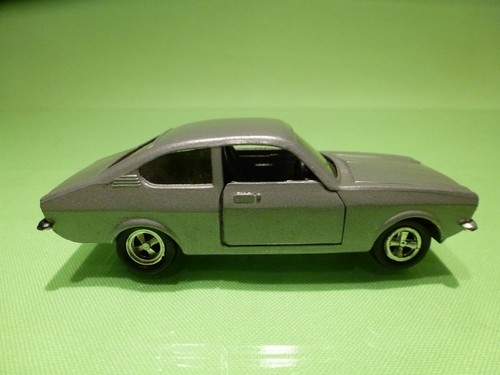 LUSO-TOYS 9.5-78 OPEL KADETT GT/E GTE - 1:43 - RARE - GOOD CONDITION - 416 - Picture 6 of 7