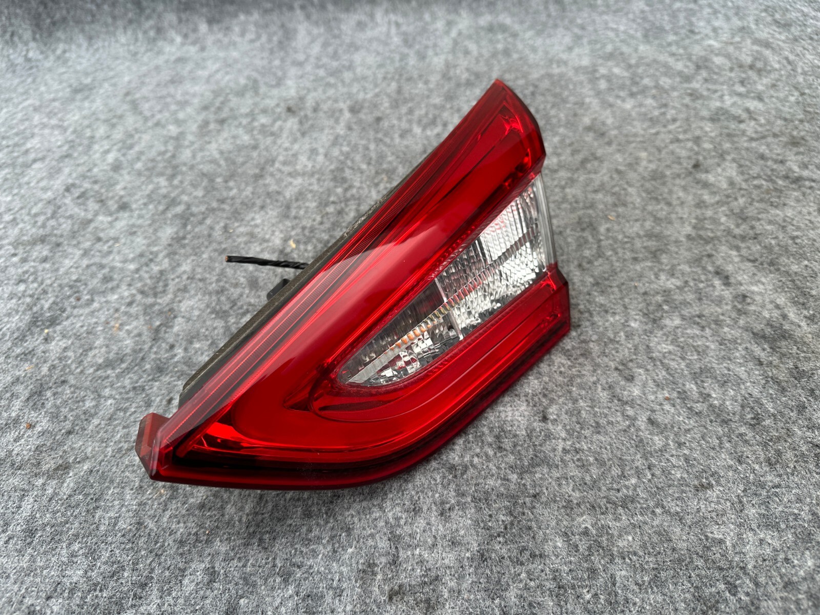 RIGHT SIDE TRUNK TAIL LIGHT LIGHT LAMP 67K 13-20 MASERATI QUATTROPORTE GTS M156