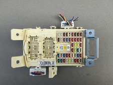 14-19 HYUNDAI I10 MK2 1.0 PETROL MANUAL FUSE BOX PN: 91952-B9090
