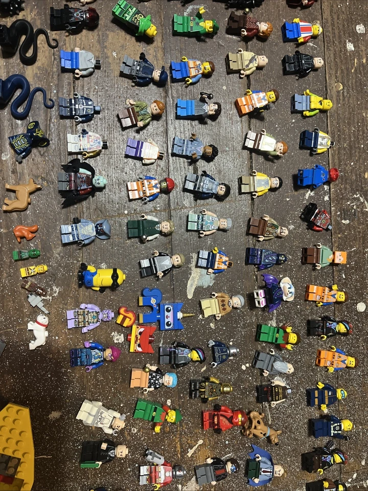 Large Lego Minifigure Lot - 100+ - Super Heroes - Lego Movie - Ninjago - & More - Image 4 of 4