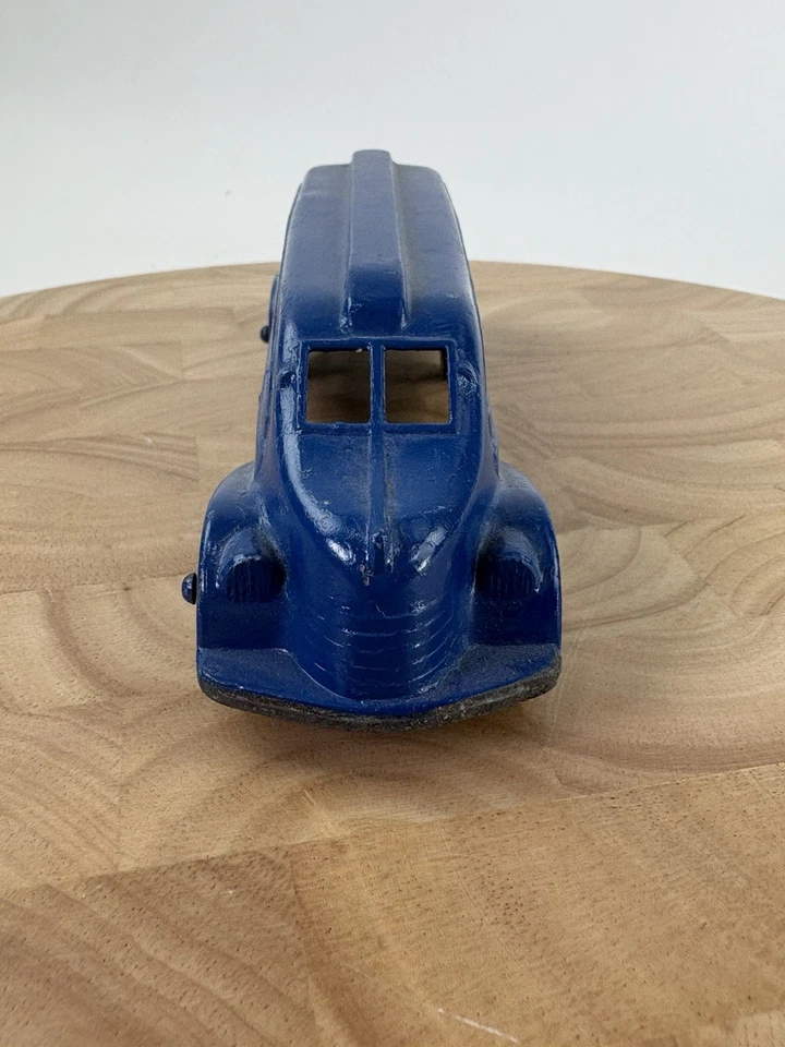 Autobús futurista aerodinámico Art Deco Metal Masters de colección de los años 30 lata prensada azul Foto 3 de 4