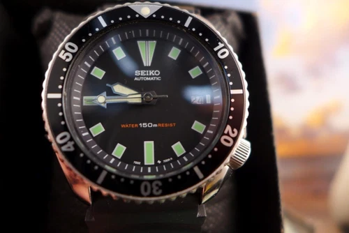 Rare Sporty Large 41mm Seiko Black Divers 7002 7000  Date Men's Auto 183419