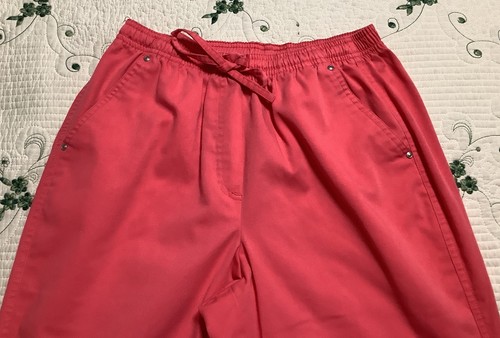 WOMEN NWOT Sz 10P "STUDIO WORKS" CORAL ELASTIC WAIST CAPRI PANTS 28"--30" WAIST - Picture 3 of 6