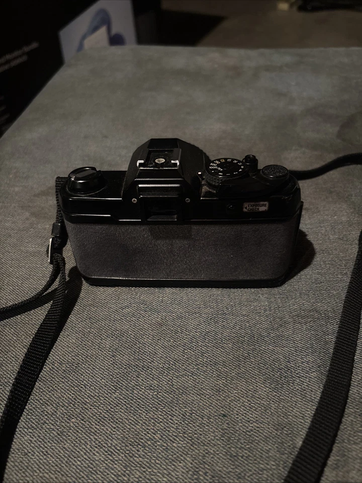 Yashica FX-3 Super with 50mm F2 Lens - Image 2 of 2