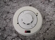 Simplex 2098-9201 Photoelectric Smoke Detector w/ 2098-9652 Base Free Shipping
