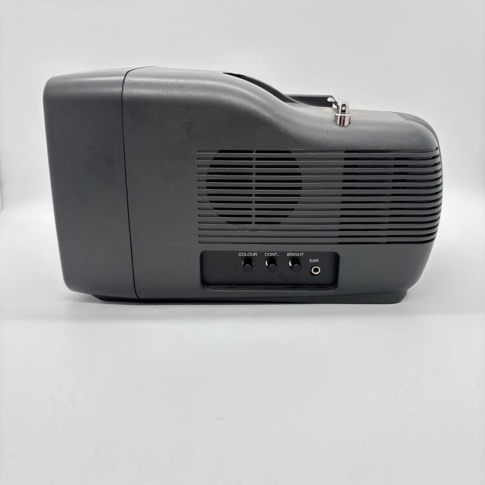 Genexxa Portavision 5 Inch 12v Portable CRT TV UHF VHF AV Input *No Power Supply - image 3 of 4