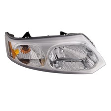 HEADLIGHTSDEPOT Headlight Compatible with 2003-2007 Passenger, Original Style