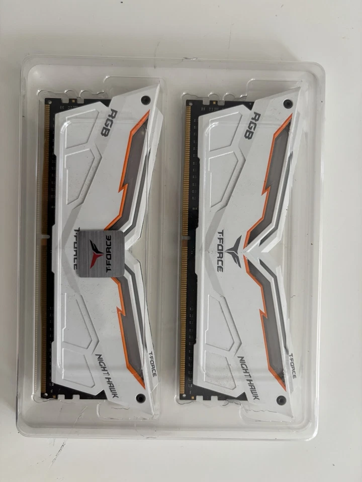 Tema Group T-Force Night Hawk RBG 16GB Kit (2x8)GB DDR 4 3200 MHz - Bild 4 von 4