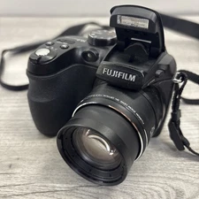 Fujifilm Finepix S1000 FD Digital Camera 10 MP 12X Zoom Tested