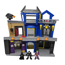 Fisher-Price Imaginext DC Super Friends Batman Gotham City Playset ToysRUs