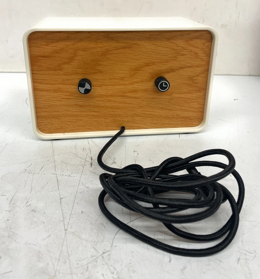 OneClock Minimalist Bedroom Analog Waking Alarm Clock, White Oak - Image 4 of 4