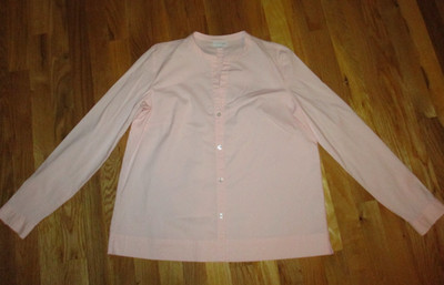 Ladies J Jill Soft Pink V Neck Button Up Long Sleeve Shirt Size XS