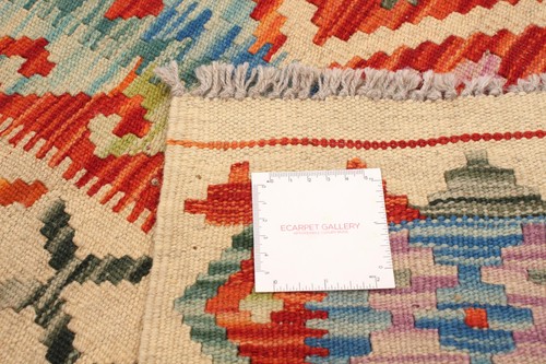 Vintage Hand Woven Geometric Carpet 5'5" x 8'3" Traditional Wool Kilim Area Rug - Picture 9 of 9