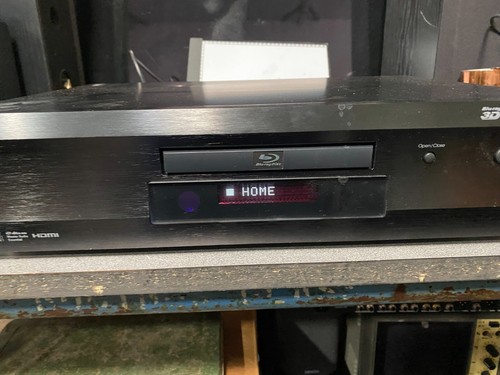 Integra DBS-30.3 Blu-Ray 3D Disc / DVD Player Tested Working Excellent - Picture 2 of 4