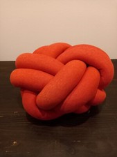 Kissen Knoten rot Knotkissen Flechtkissen 