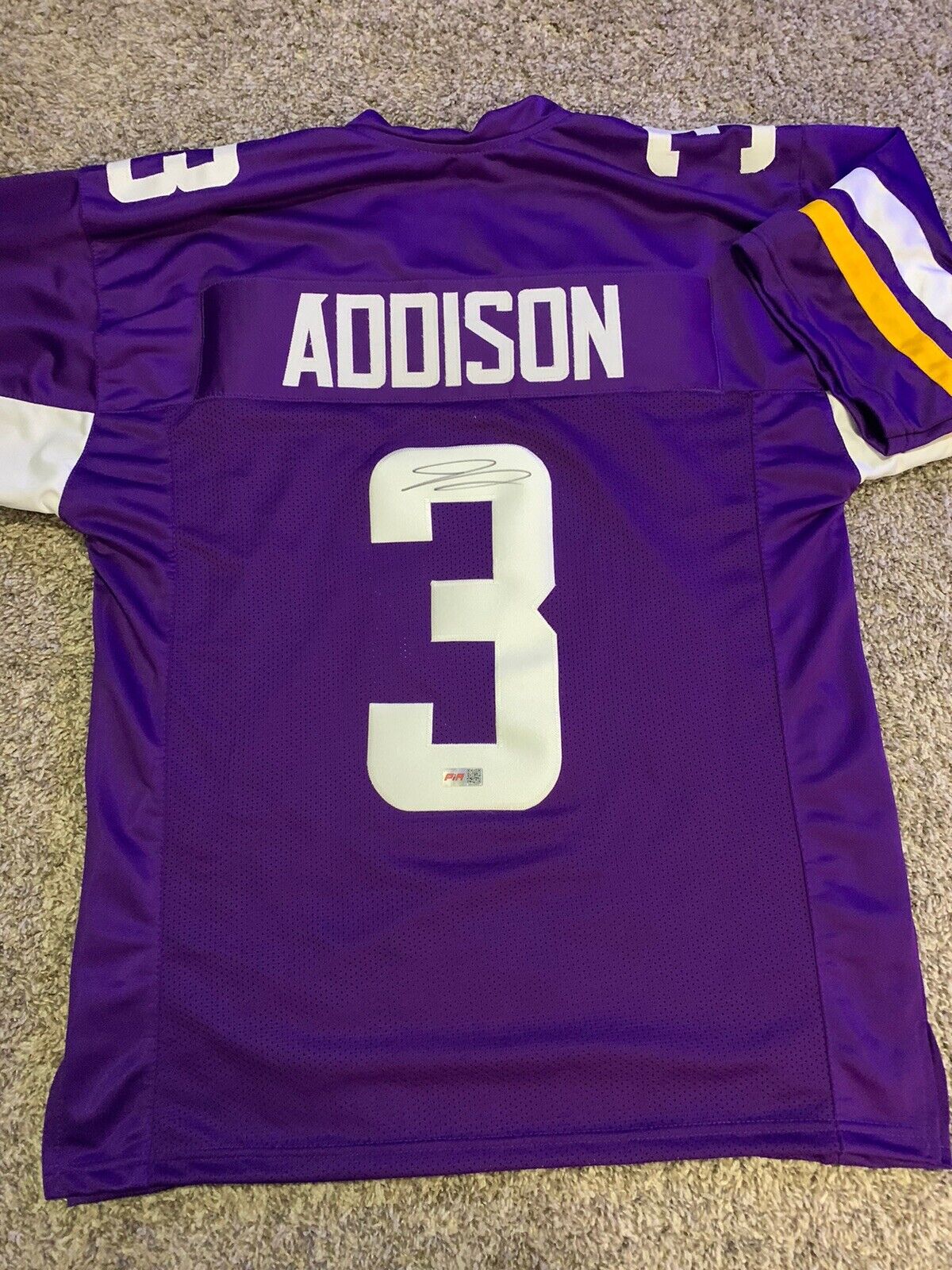 Picture 1 of 3