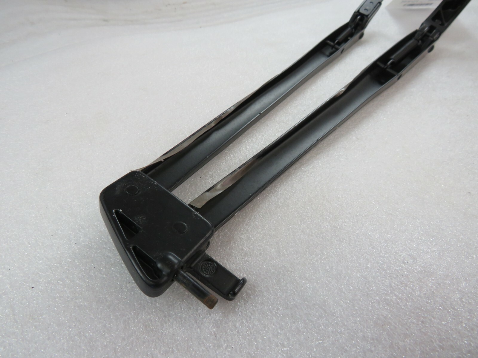 Mclaren 600LT, LH, Left, Wiper Arm, Used