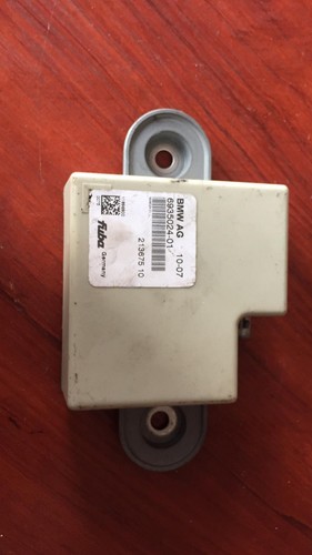 BMW 5 7ER E60 E61 E65 ANTENNE VERSTÄRKER MODUL 6935024