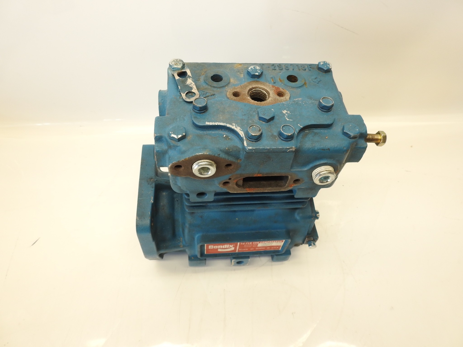 X1 Remanufactured Bendix Tu-flo 550 Compressor 108110 No Core 
