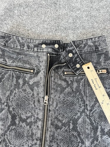 NWT Rag & Bone Isabel Denim Snakeskin Print Mini Skirt Color Multi Size 00 $295 - Picture 9 of 12