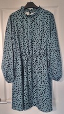 LOVELY MINT JADE GREEN BLACK ANIMAL SPOT PRINT RUFFLE NECK SHIFT TEA DRESS - MED