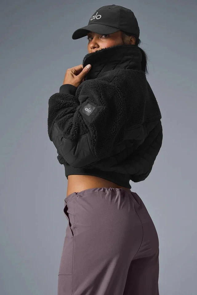 Nuevo AIo Yoga Para Mujer Sherpa Edge Bomber Chaqueta Corta con Cremallera Cálida Informal Deportes Foto 4 de 4