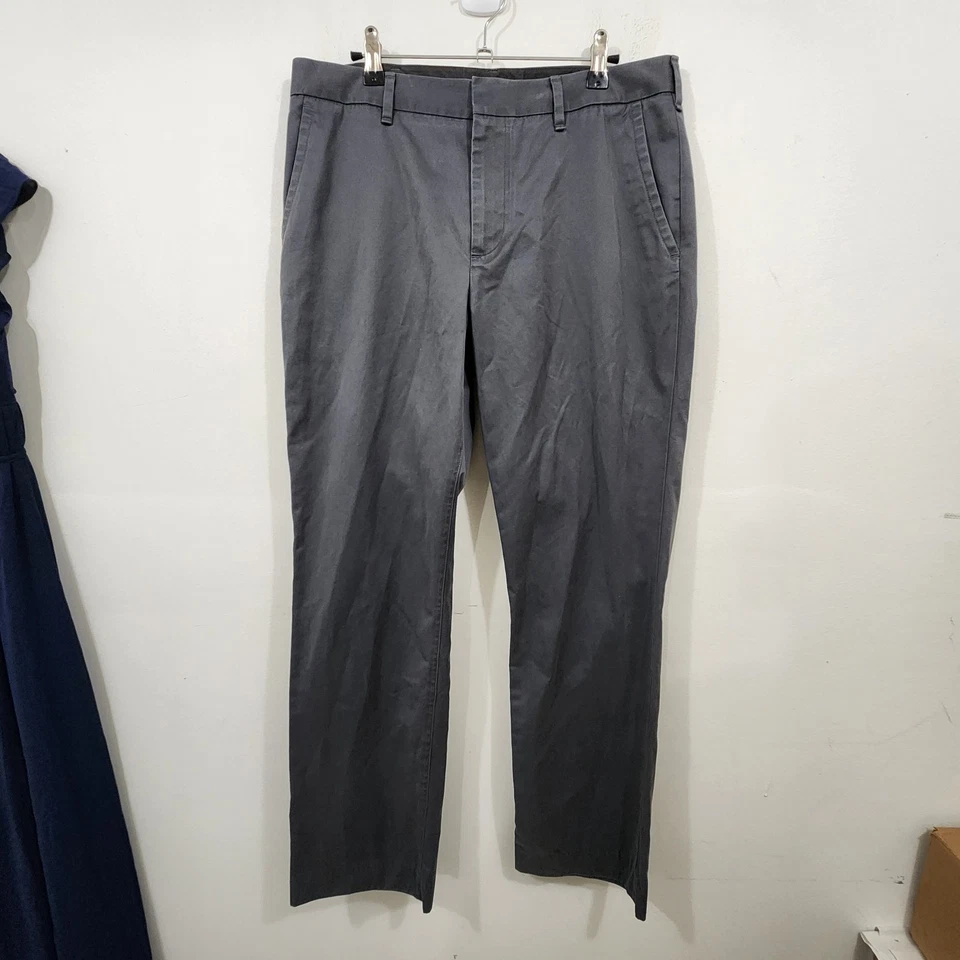 BONOBOS Mens Straight Fit Chino Pant Smoke Gray Friday Stretch 100% Cotton 33x32 - Image 4 of 4