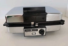 Vintage GE General Electric Waffle Maker Grill A2G48T Reversible Plates WORKS