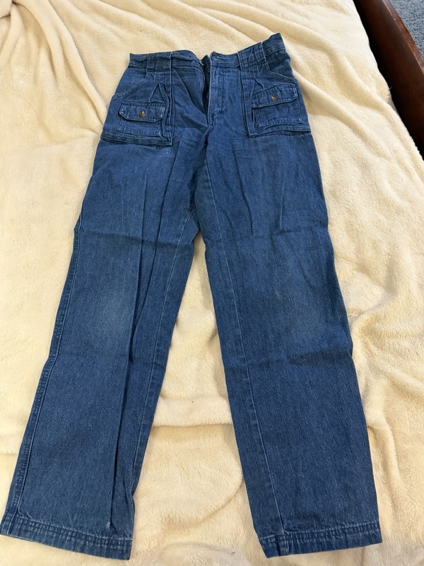 Cabelas Women’s Jeans Size 8