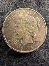 1924-P Peace Dollar SILVER! GREAT 90% SILVER COIN! FREE SHIPPING!